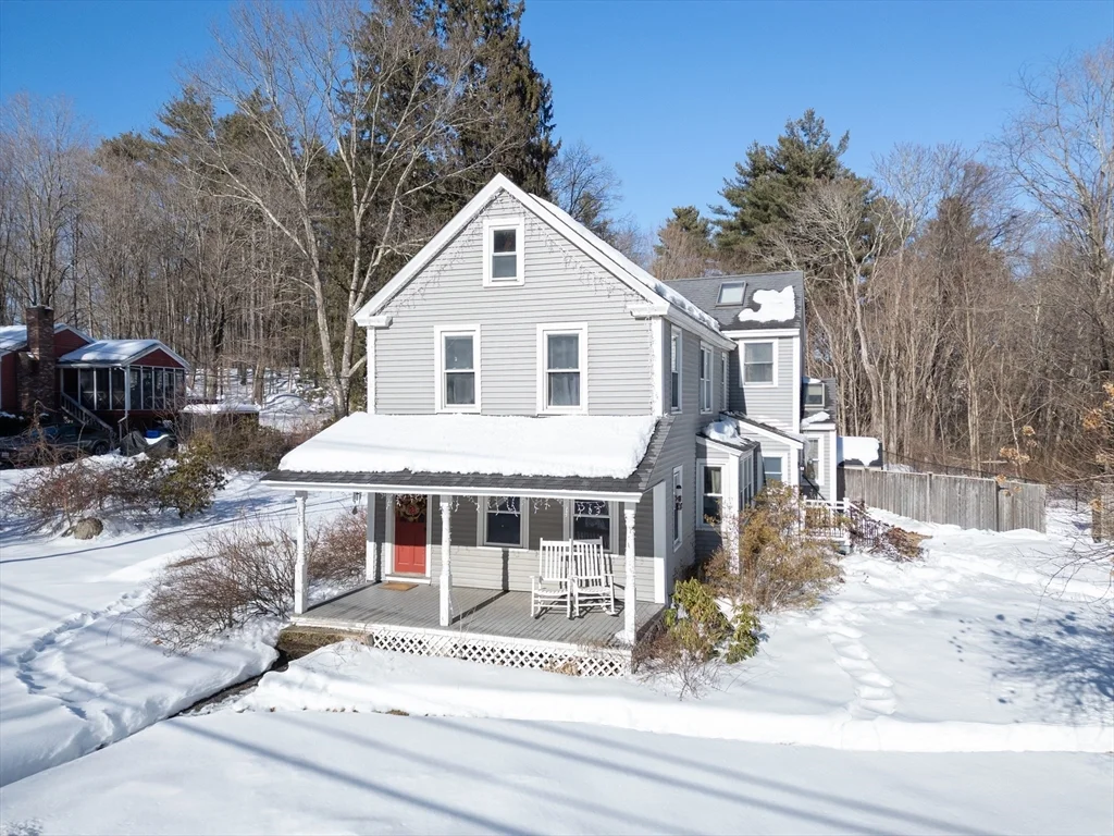 268 Wood St, Hopkinton