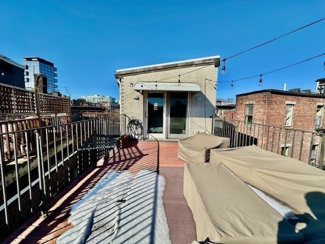 159 Salem St, North End