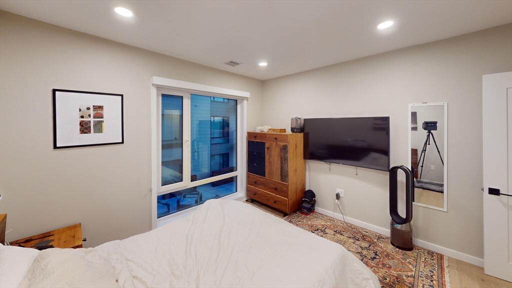 457 W Broadway, South Boston