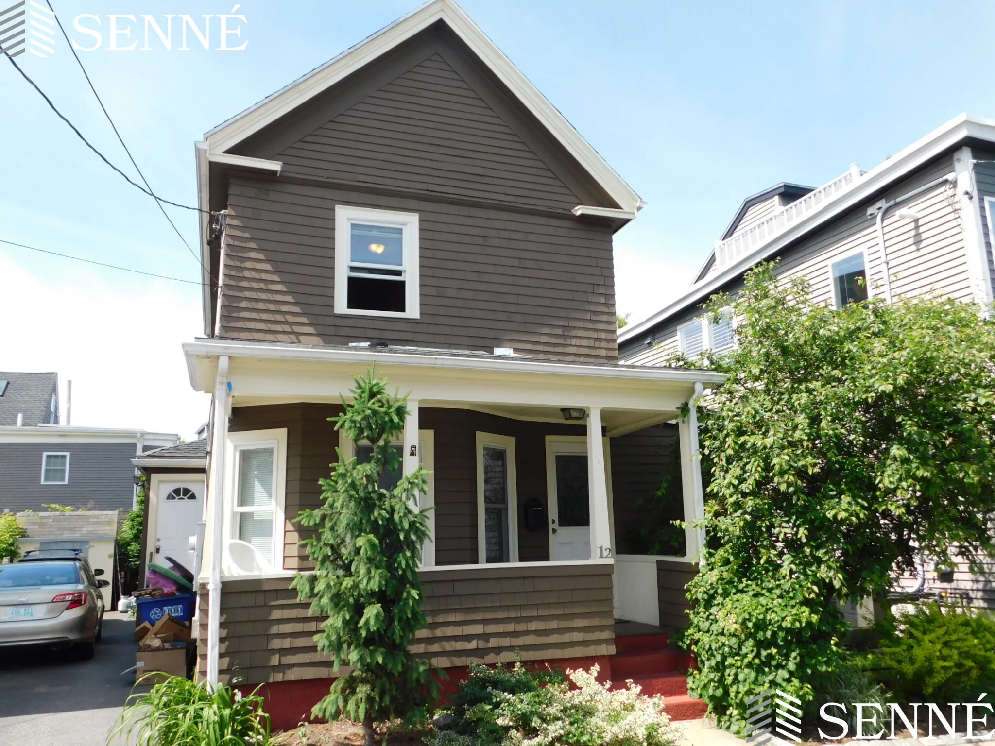 12 Fisk Ave, Magoun Square