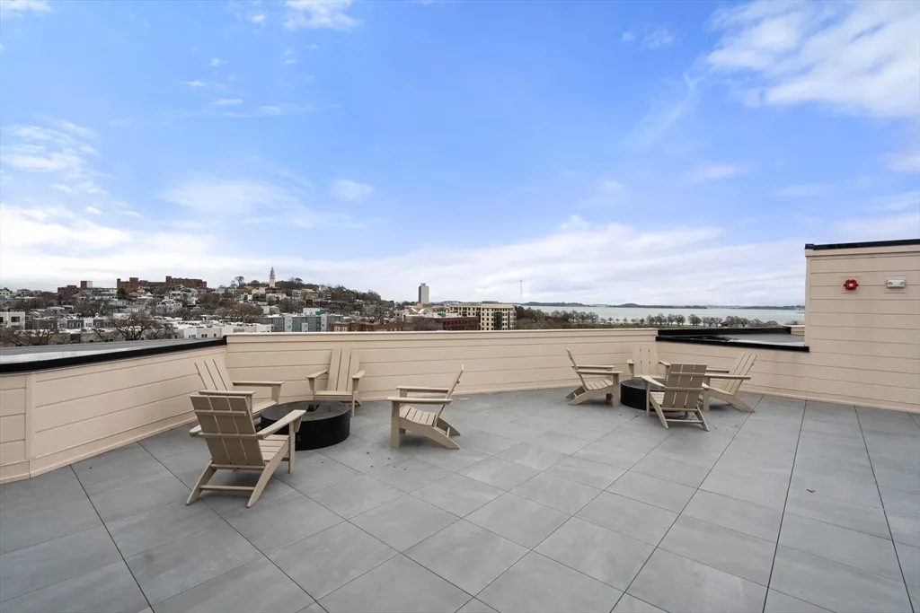 267 Old Colony Ave, South Boston