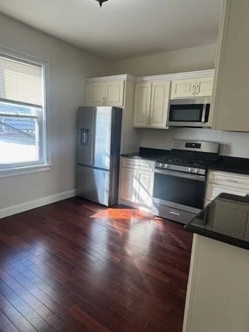 290 Broadway, Winter Hill