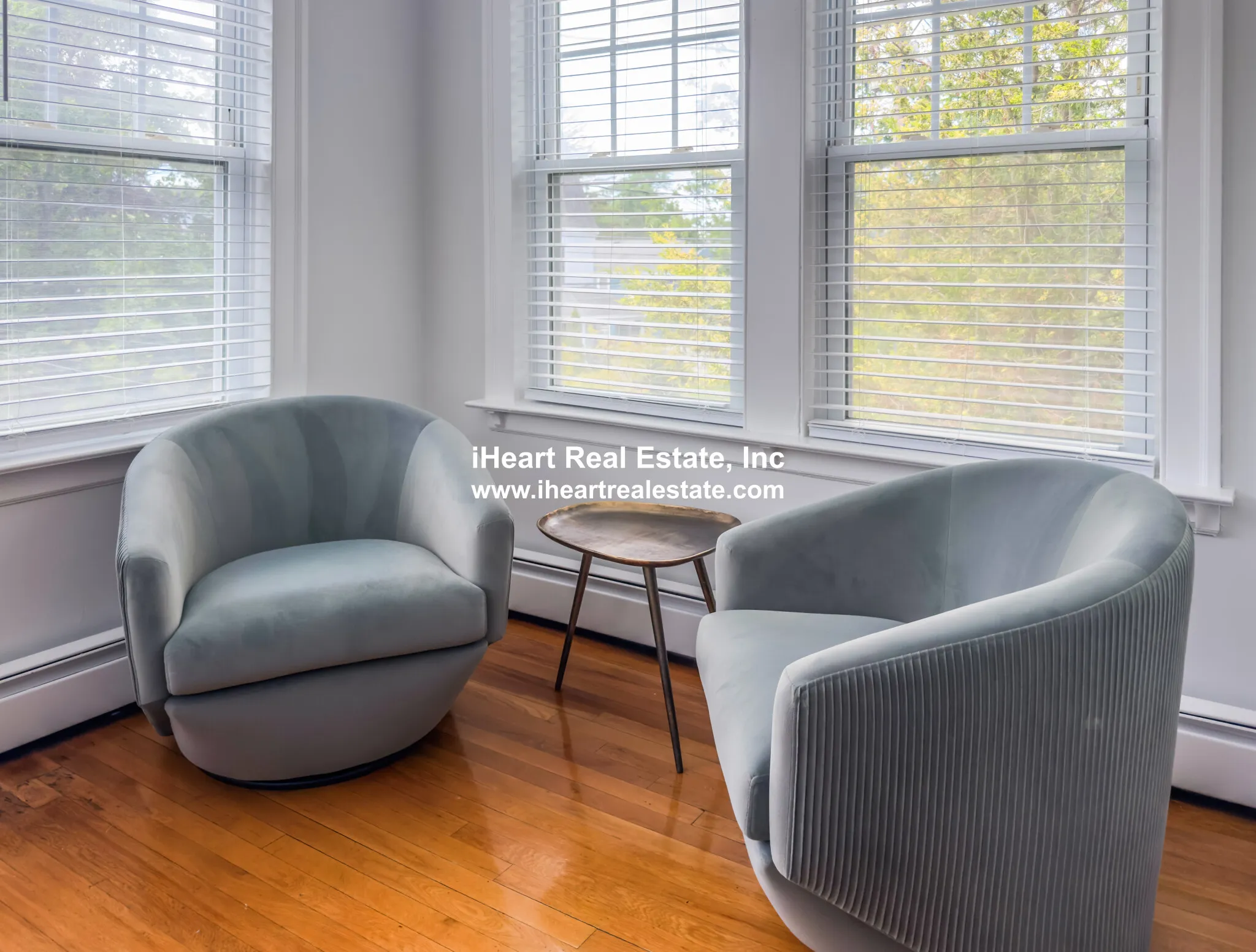 65-67 Saint James Circle, Hunnewell Hill