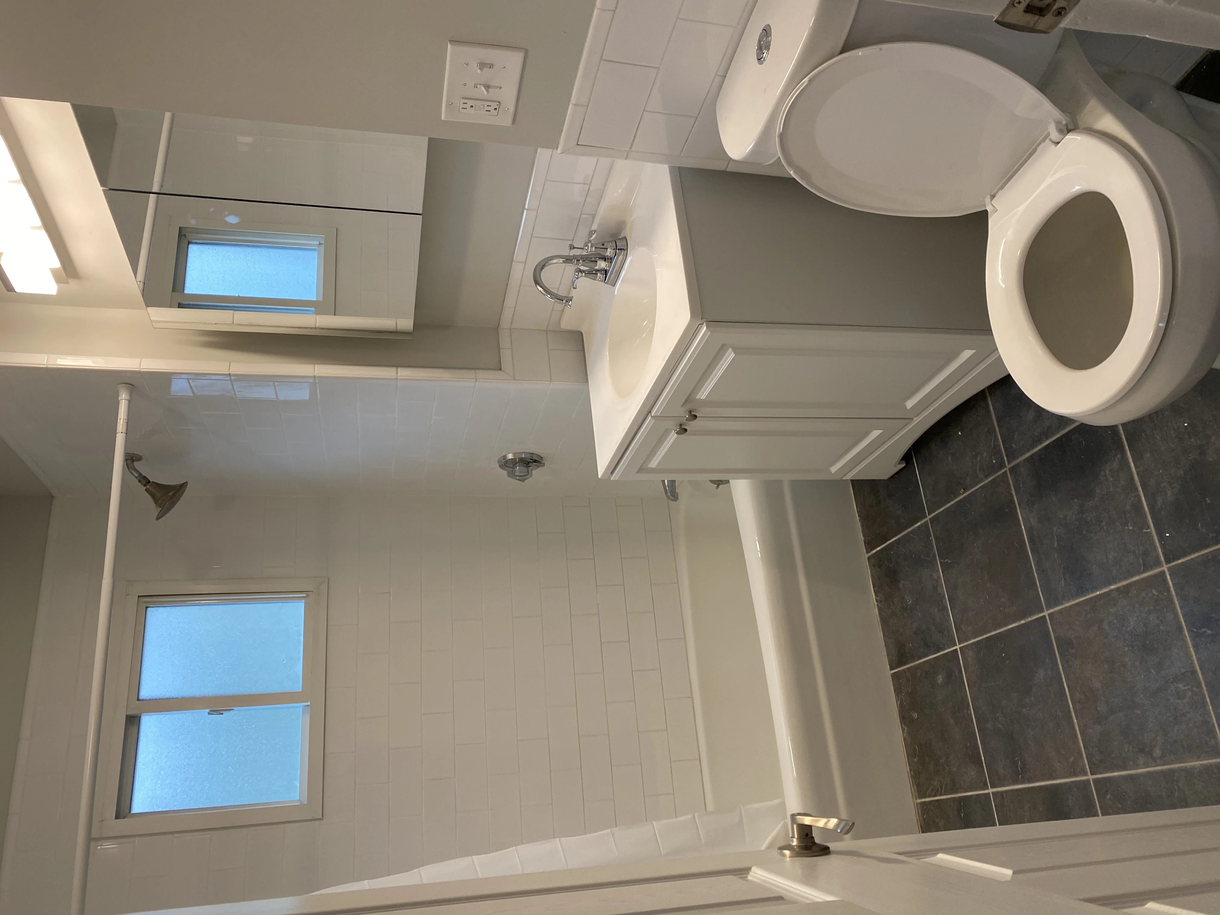 305 Highland Ave, Powder House Square