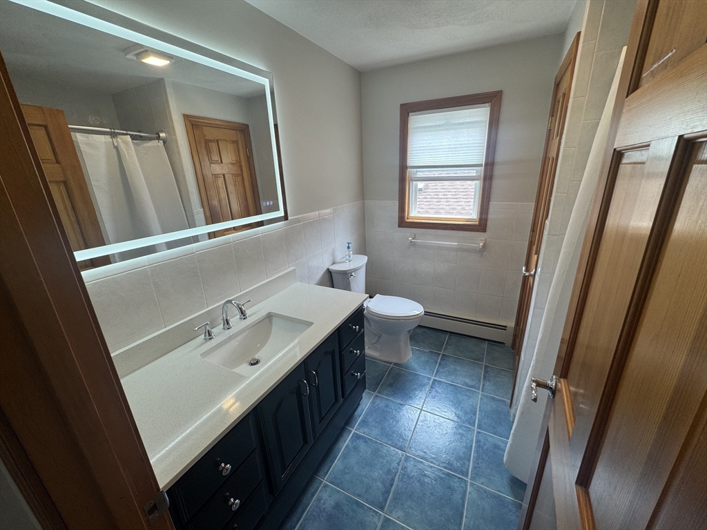 22 Glendale Ave, Everett