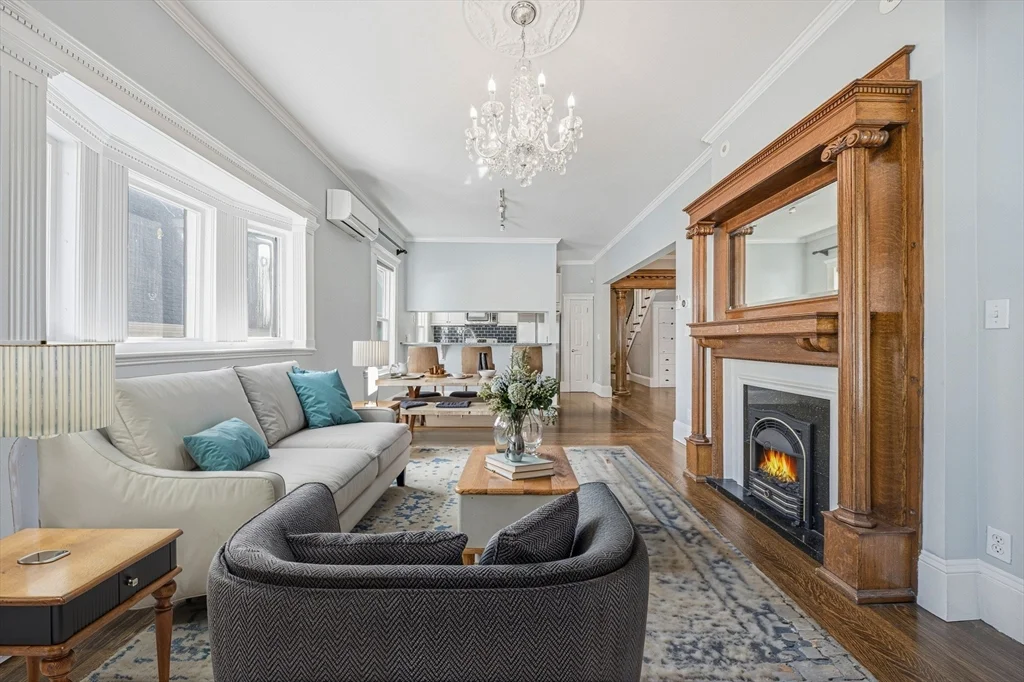 33 Adams St, Dorchester