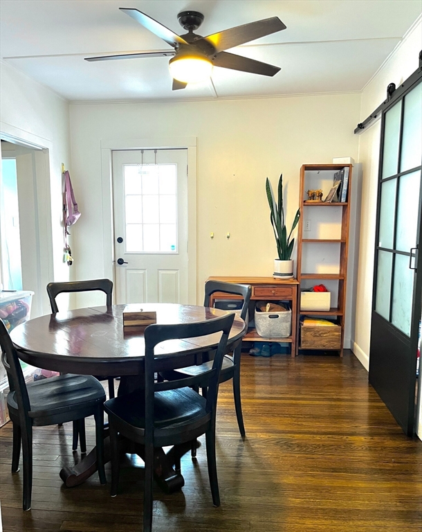 53 Henderson St, Arlington