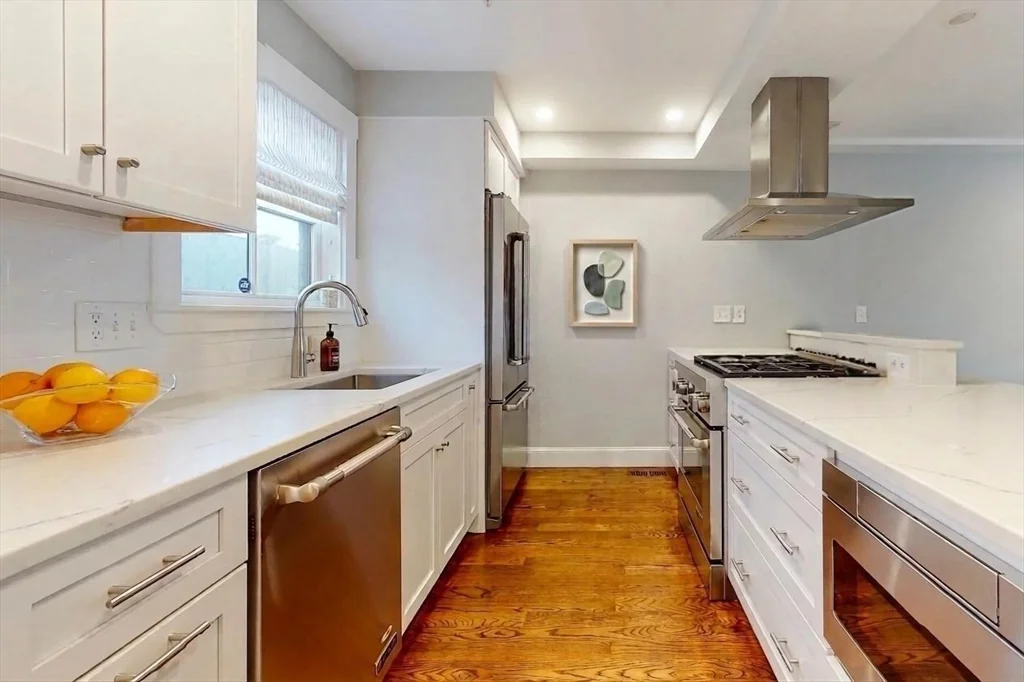 5 Atwood Sq, Jamaica Plain