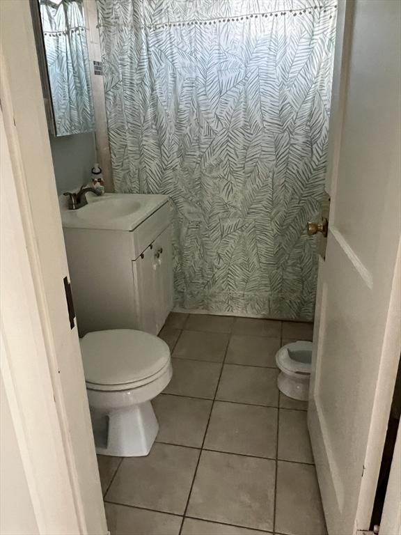 51 Linwood St, Medford