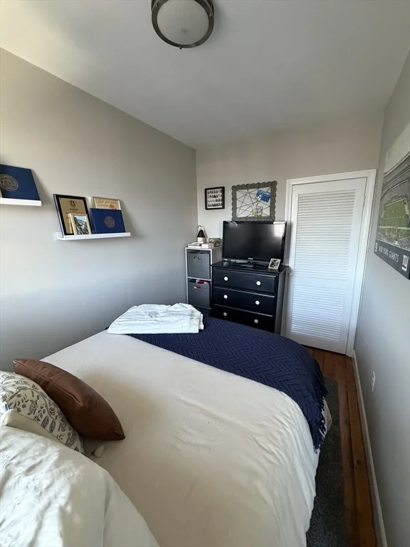 26 Mystic St, Charlestown