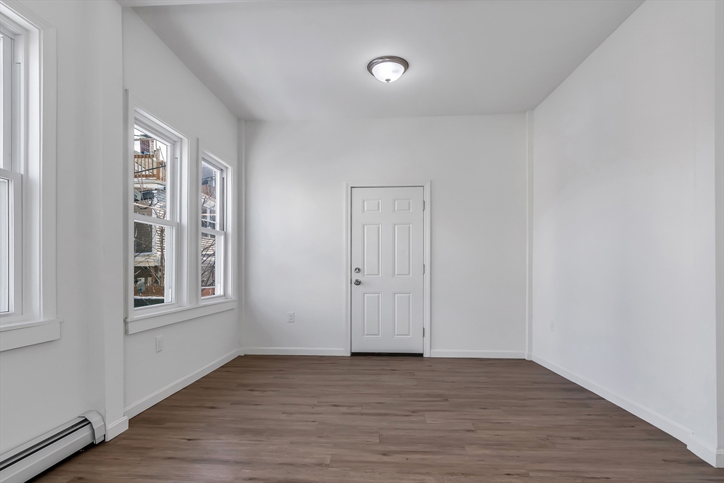 40 Summer St, Lawrence