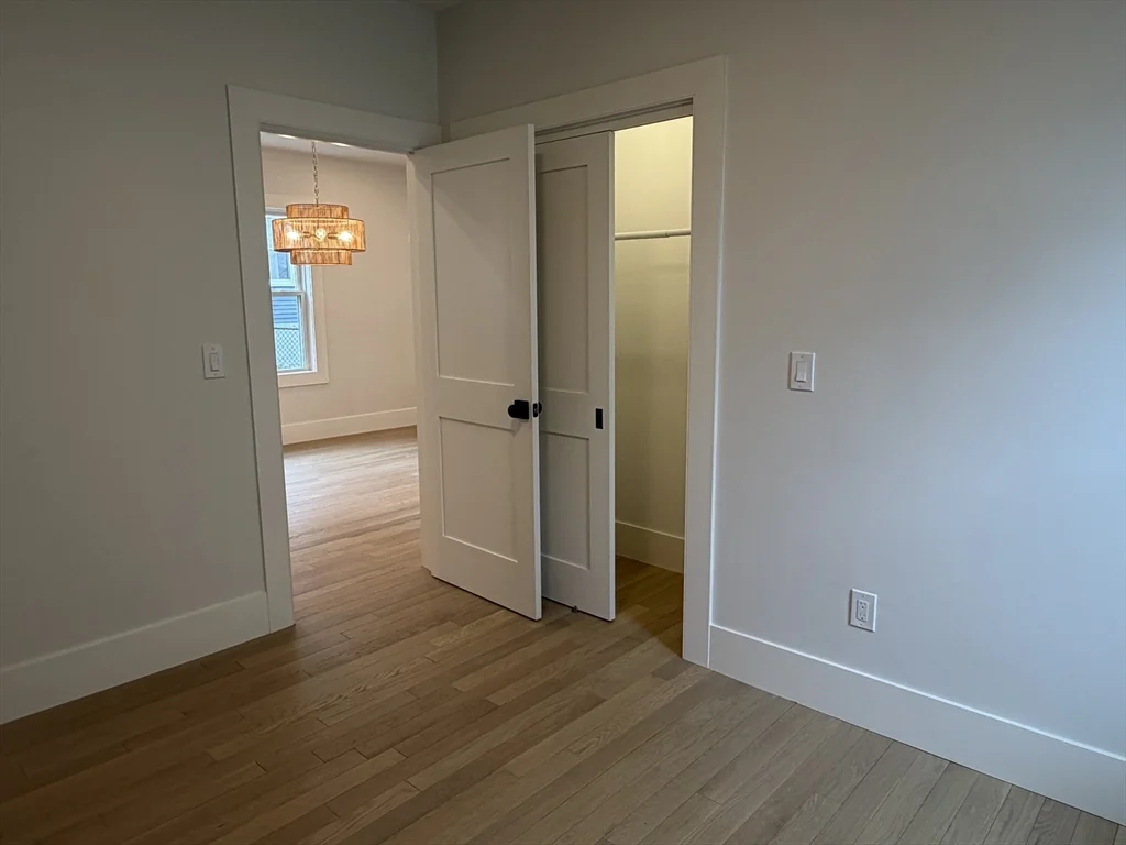 7 Bennett St, Medford