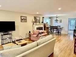 26 Bacon St, Watertown