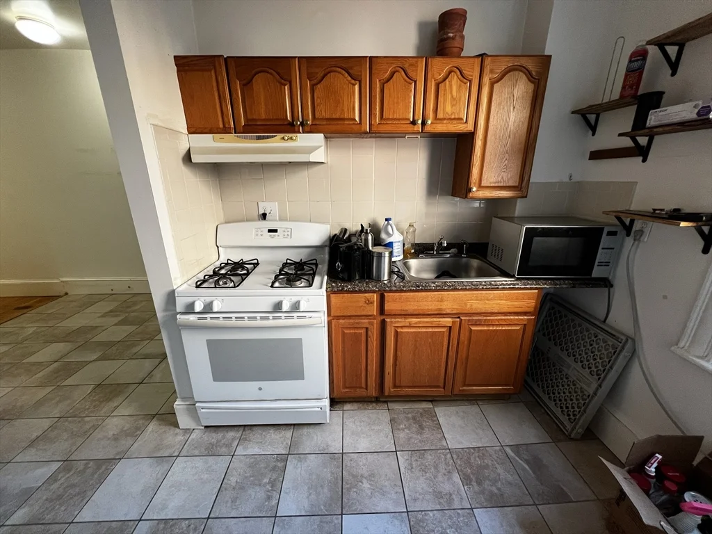 57 Brighton Ave, Allston