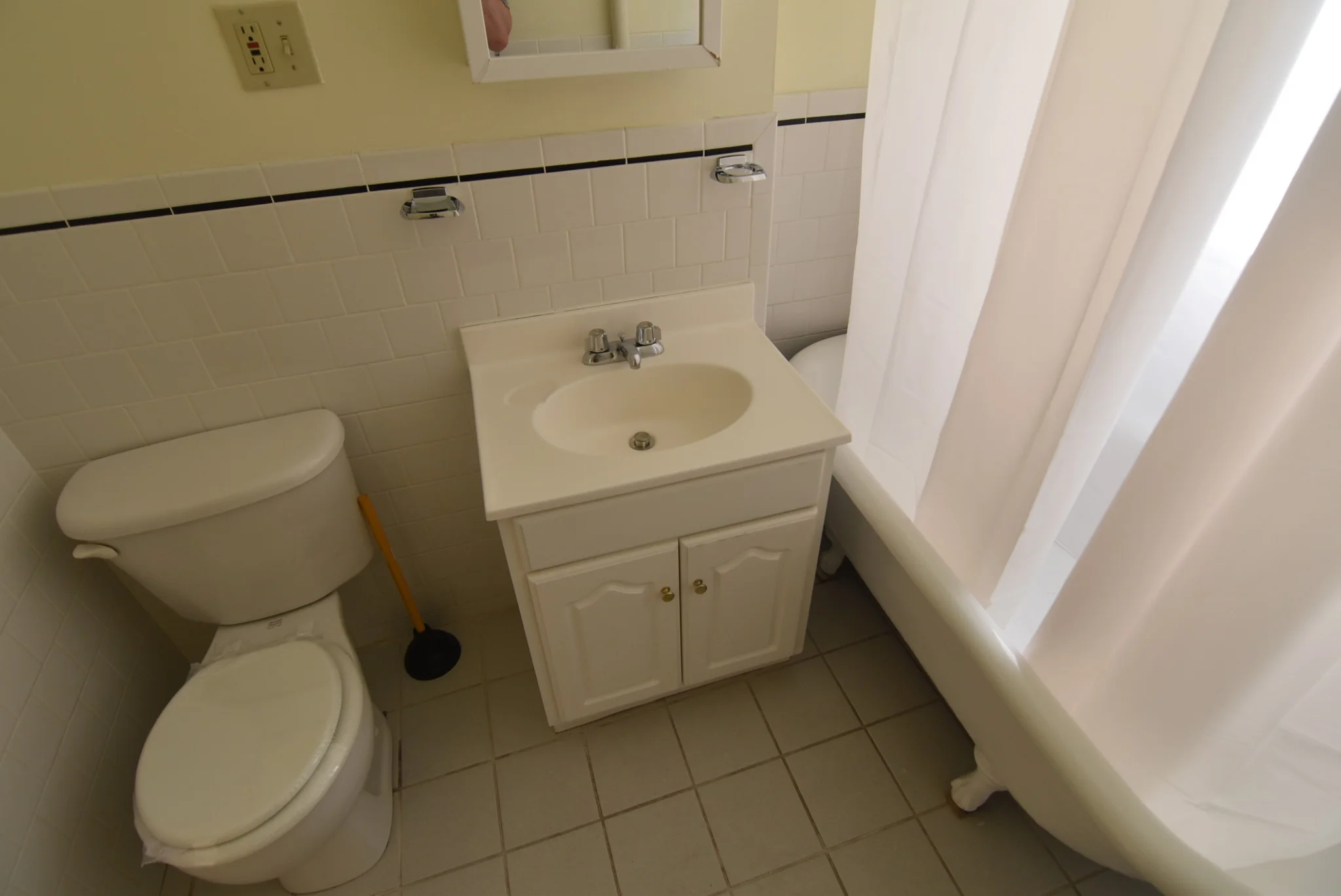 16 Queensberry St, Fenway