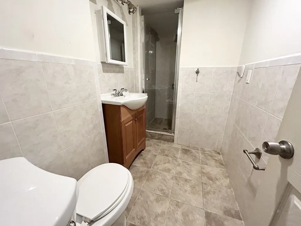 81 Windsor, South End