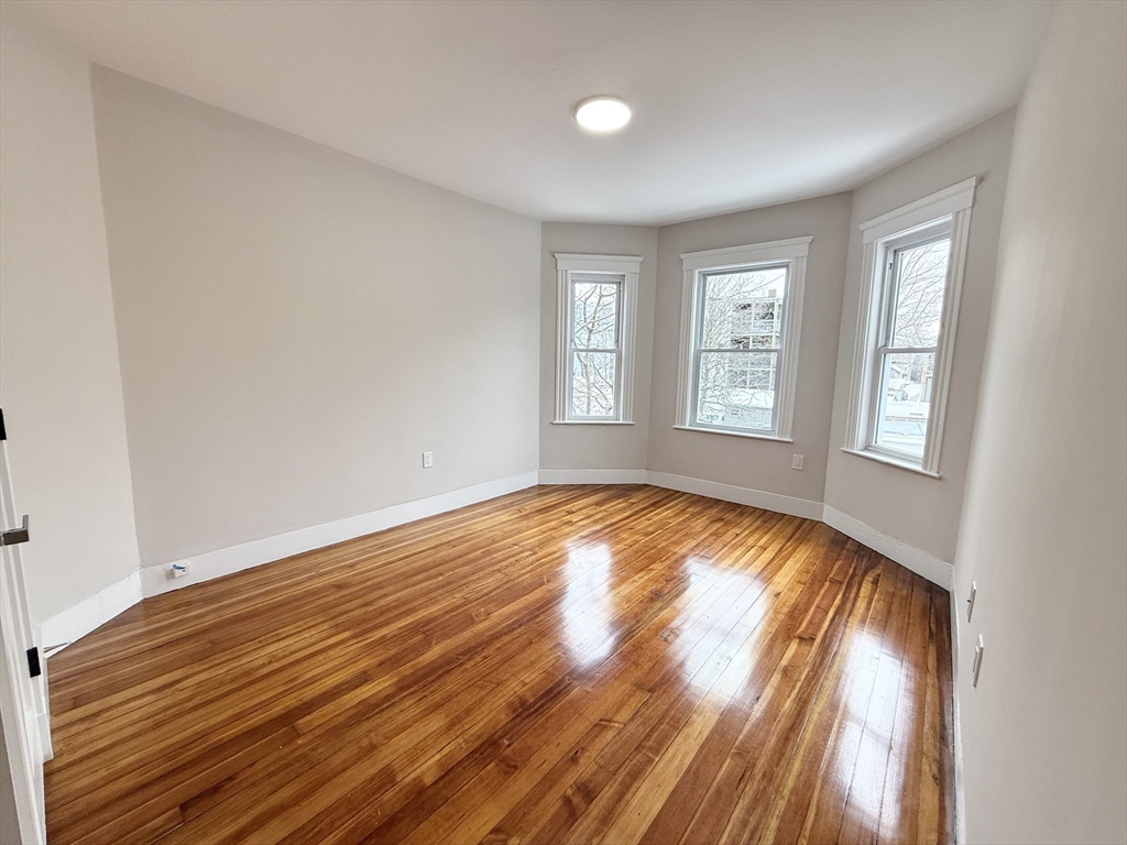 36 Raven St, Dorchester