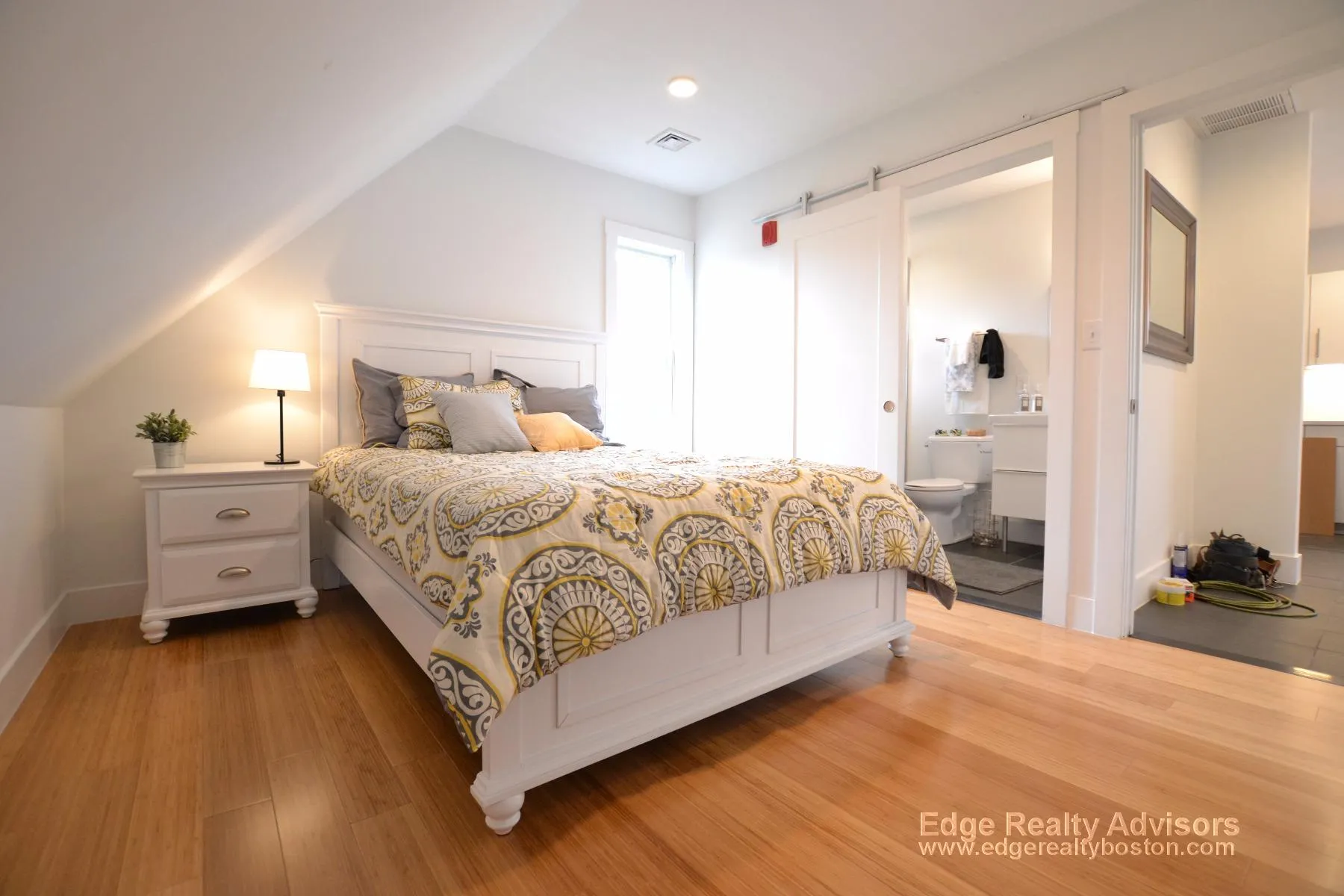 60 Hooker St, Allston