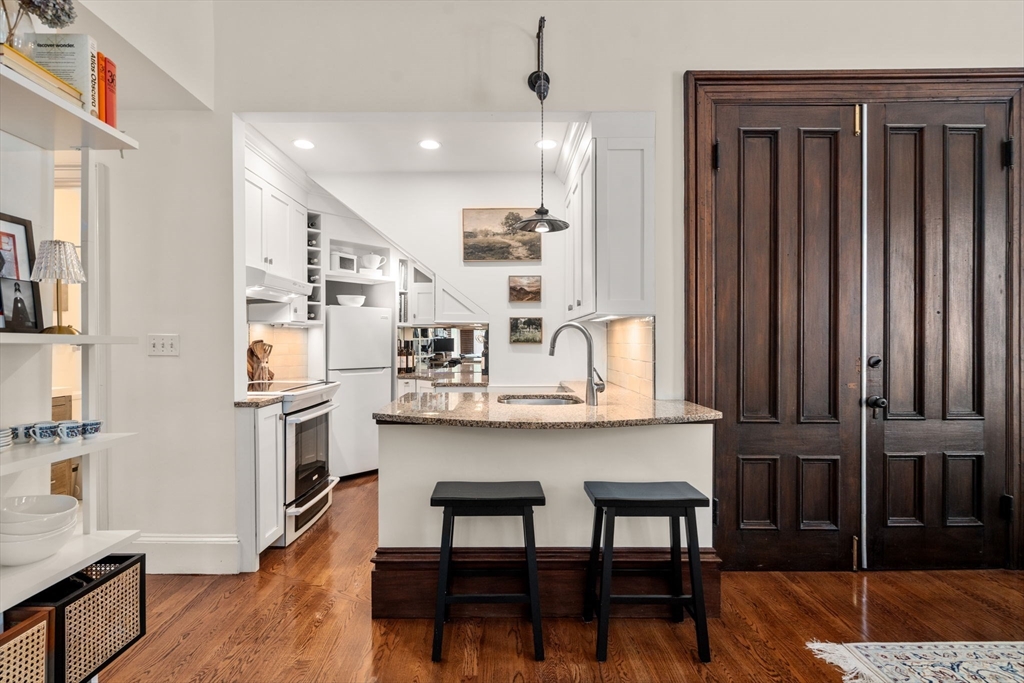 496 Columbus Ave, South End