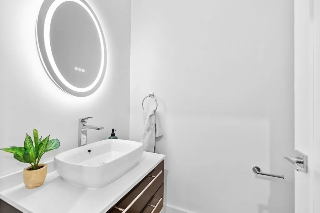 65 Pleasant St, Coolidge Corner