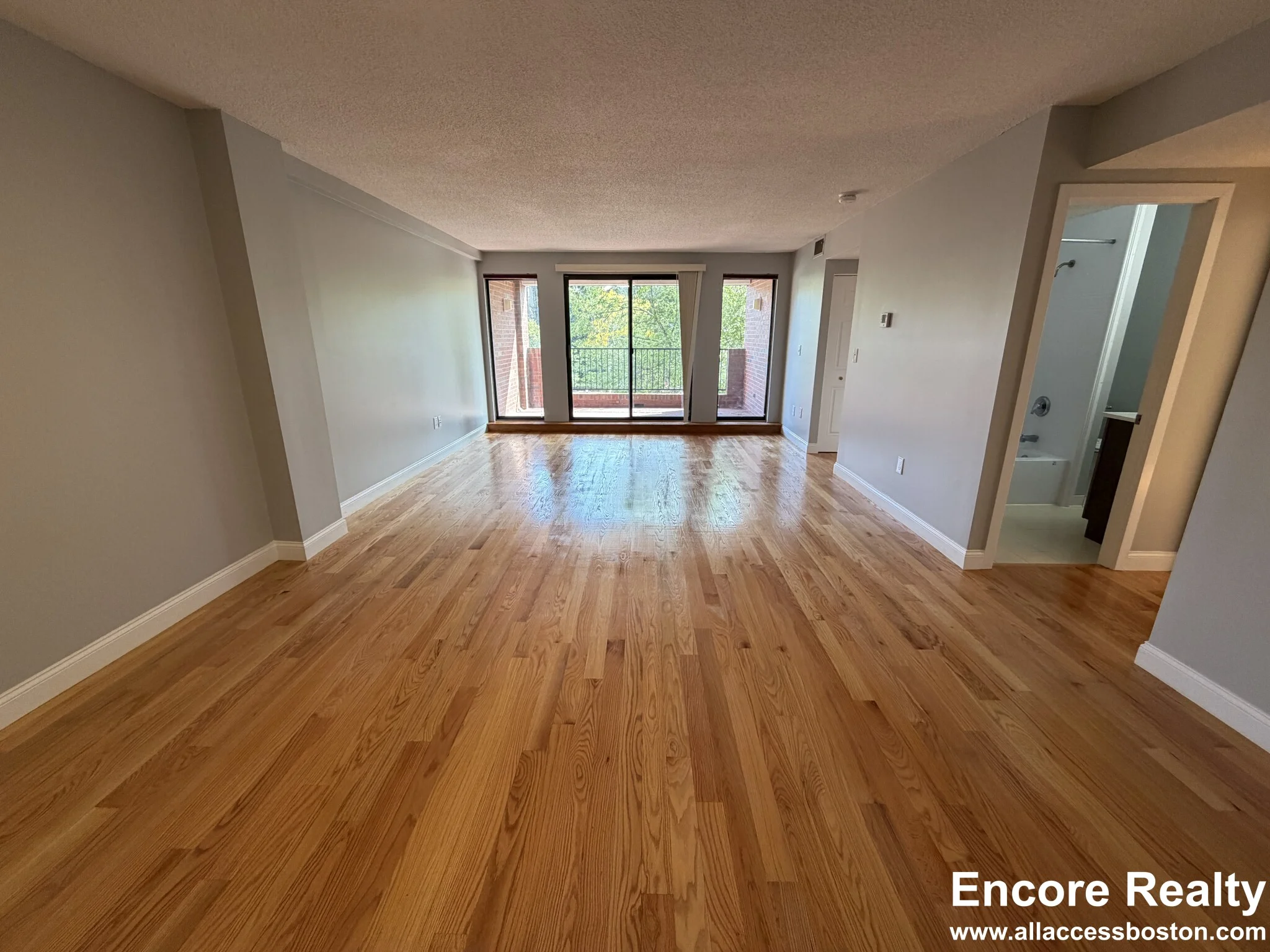 1850 Beacon St, Brookline