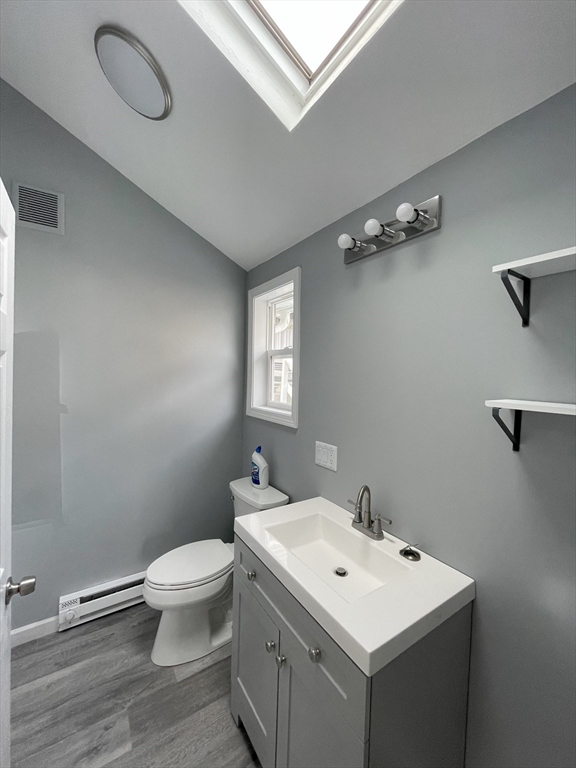 47 Lakeshore Dr, Marlborough