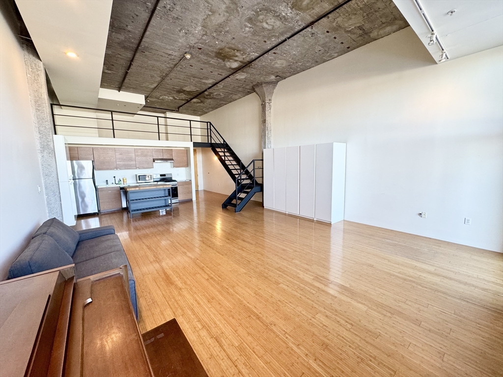 156 Porter, East Boston