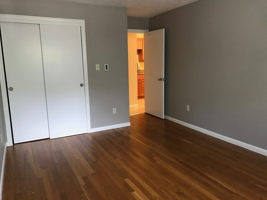 32 Hamilton Rd, Arlington