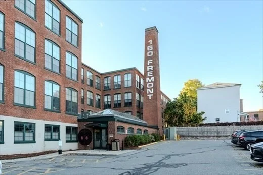 160 Fremont St, Worcester