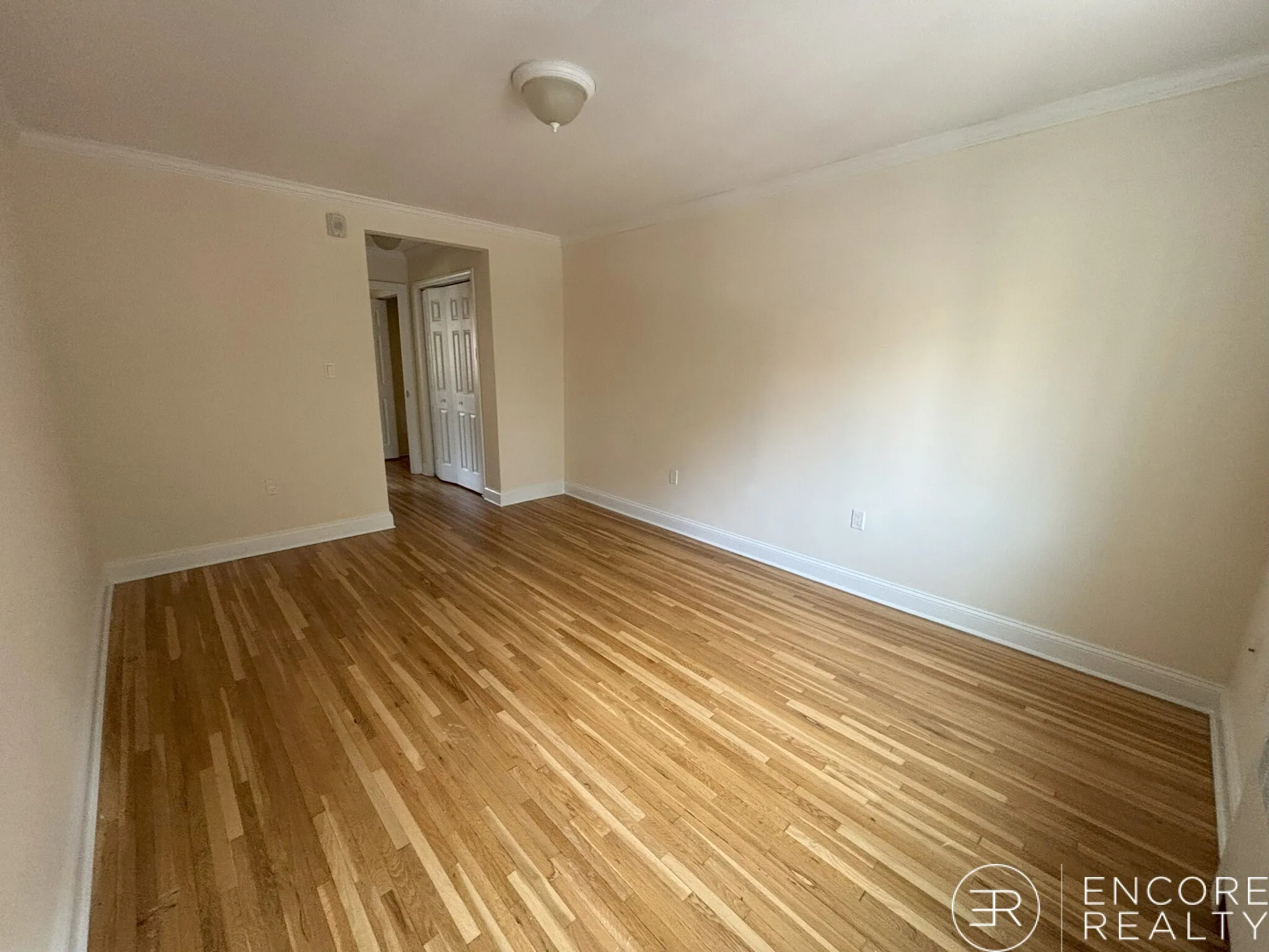 86 Saint Paul St, Coolidge Corner