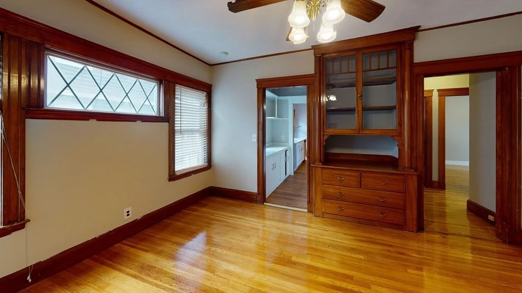 72-74 Harlow, East Arlington