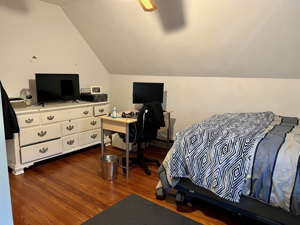33-35 Rogers Ave, Somerville