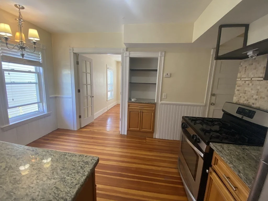7 Oak Sq, Brighton