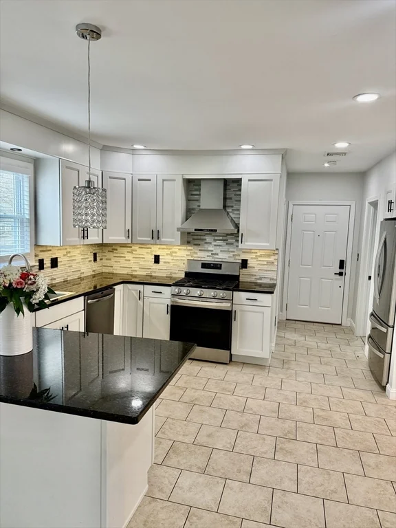 435 Lebanon St, Malden