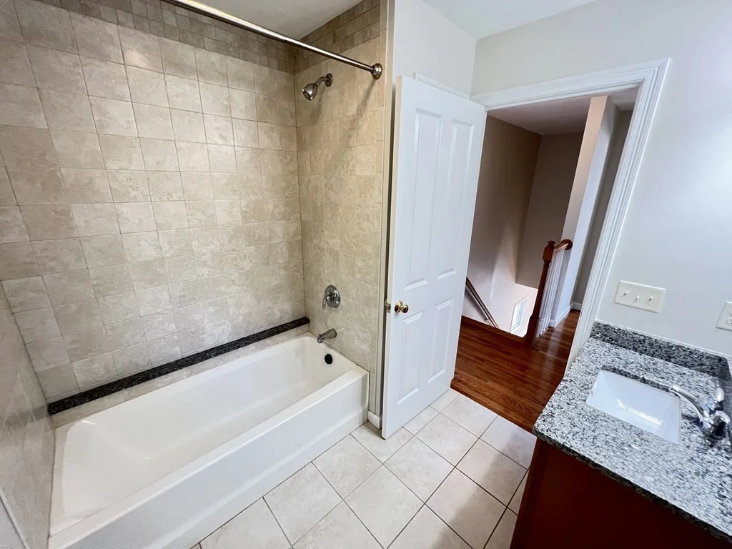 81 E Mountain, Worcester