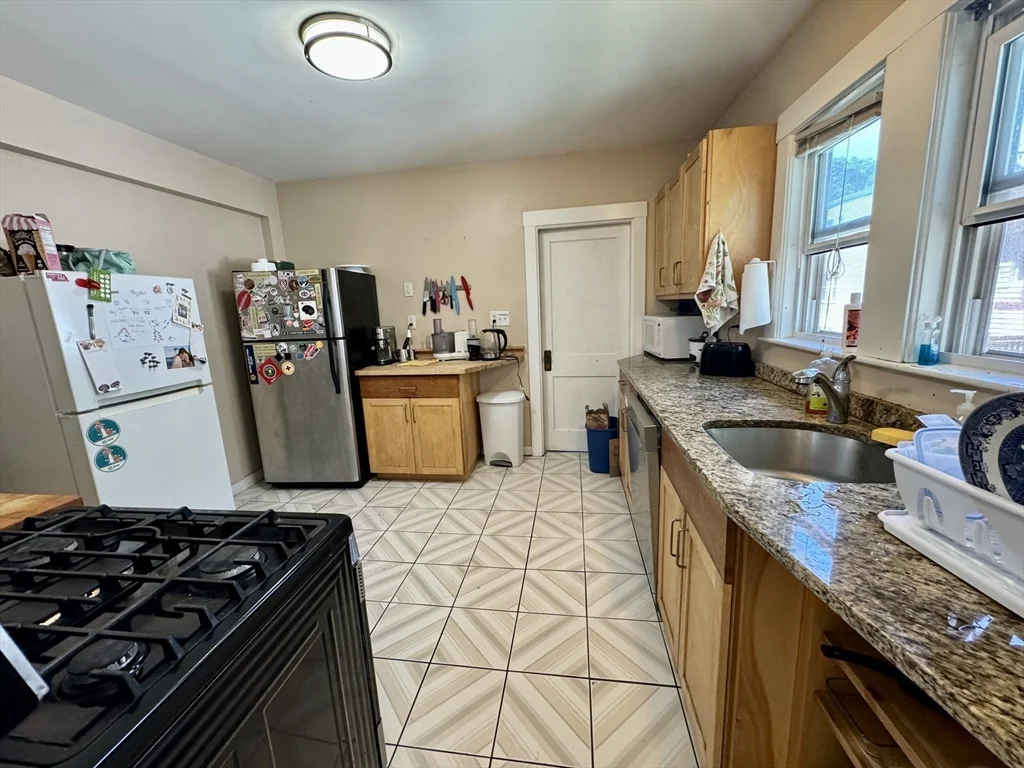 41 Westford St, Allston