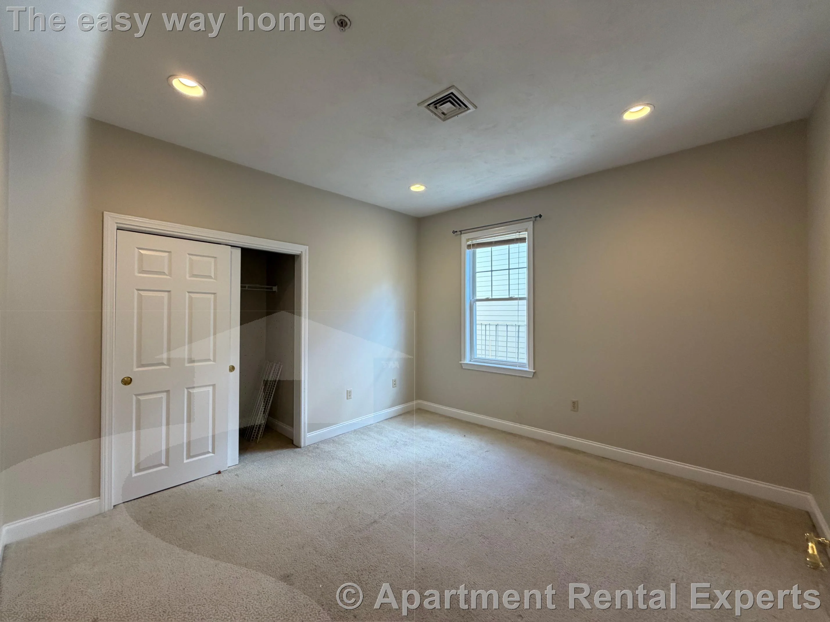 466 Green St, Central Square