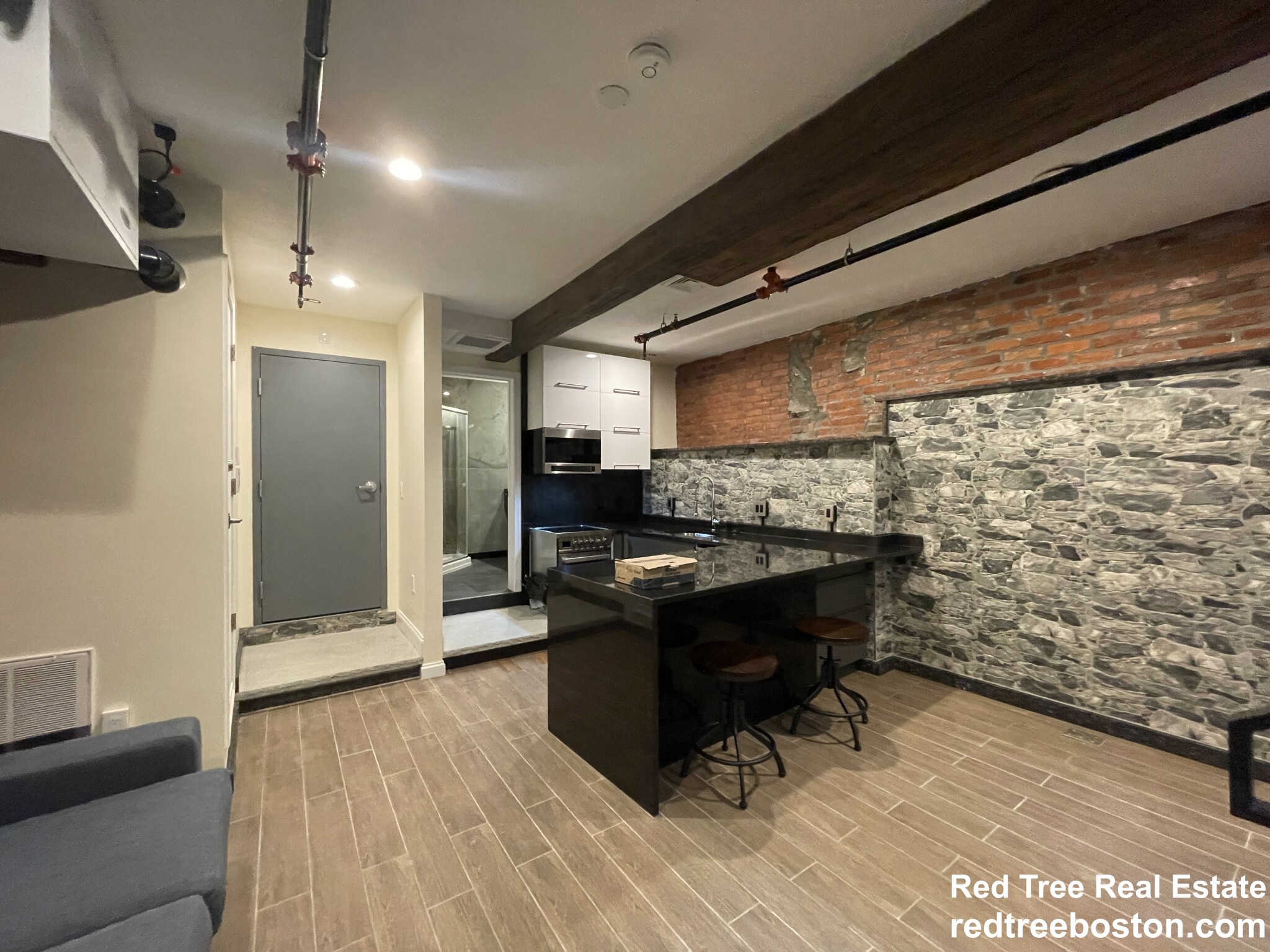 1028 Commonwealth Ave, Boston