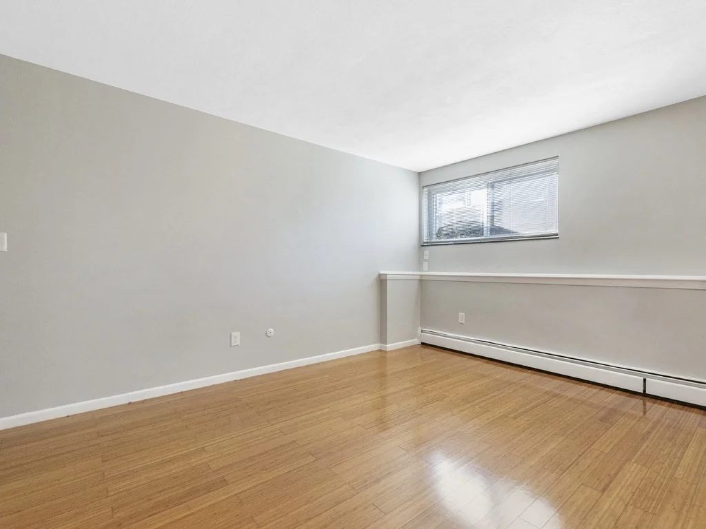 180 River St, Waltham