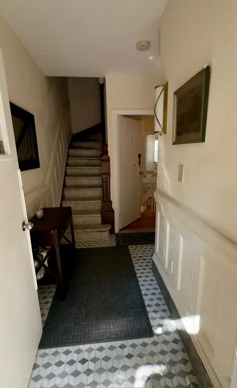 12 Follen St, Back Bay