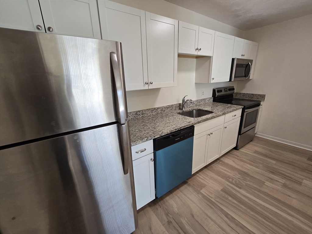 270 Quarry St, Quincy