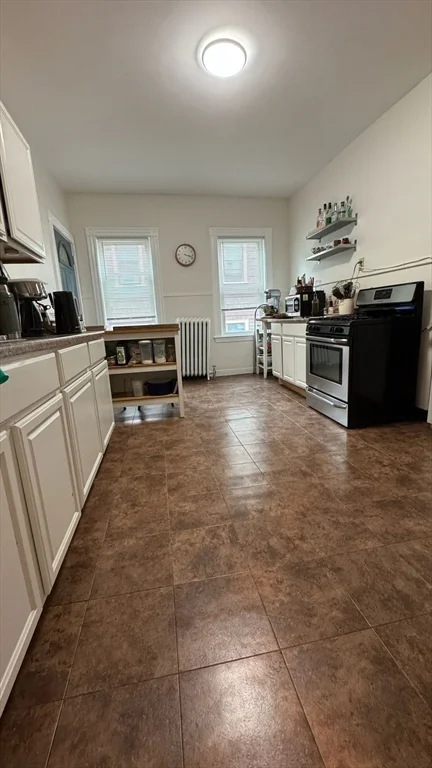 66 Hall Ave, Powder House Square