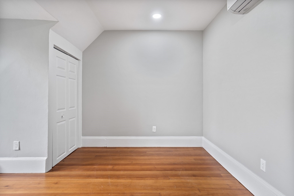 340 Harvard St, Cambridge