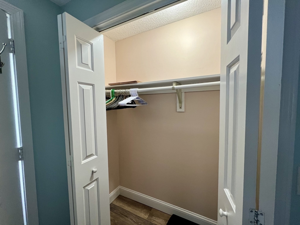 103 Main St, Pepperell