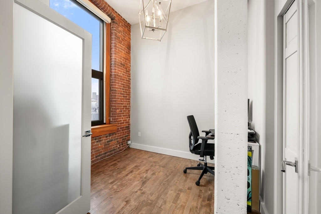 320 W Second, South Boston