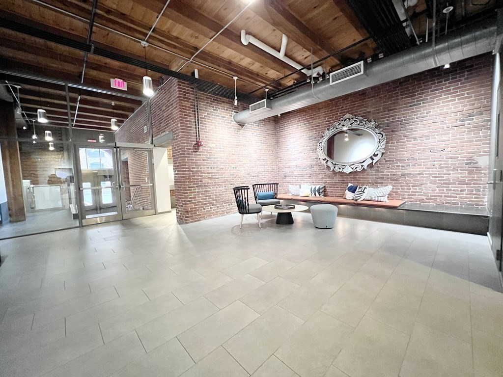 35 Channel Center St, Seaport District