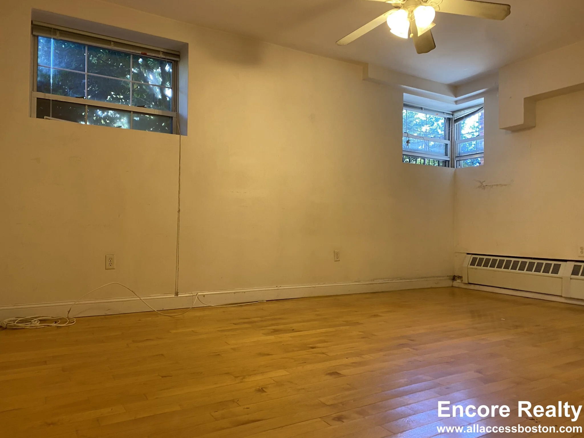 1555 Beacon St, Brookline