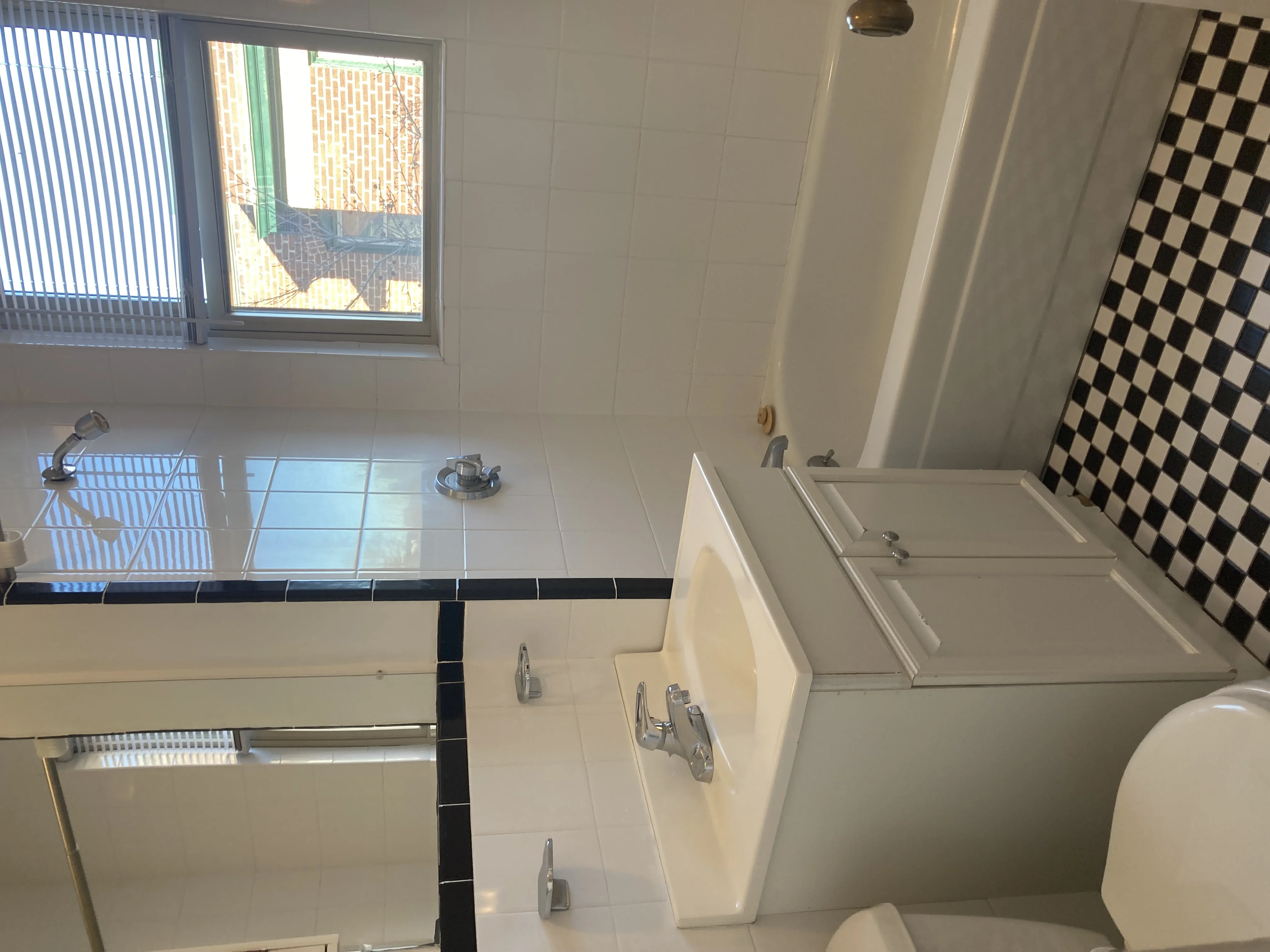 52 Garden St, Neighborhood Nine