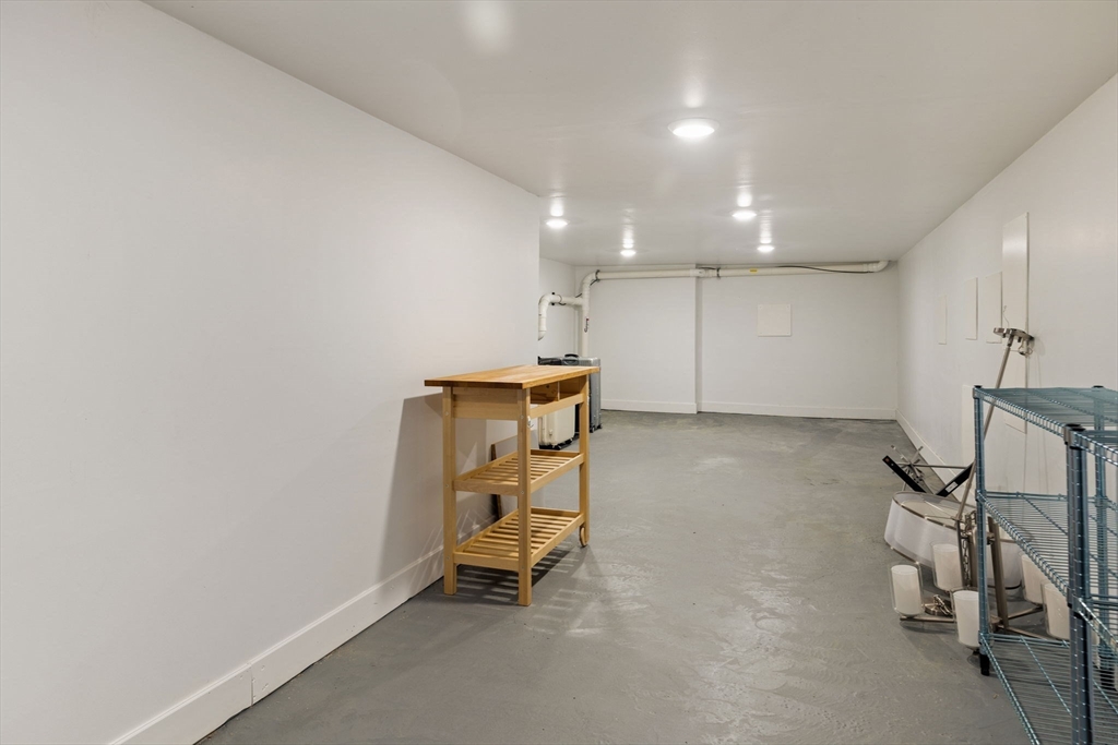 37 Claremon St, Davis Square