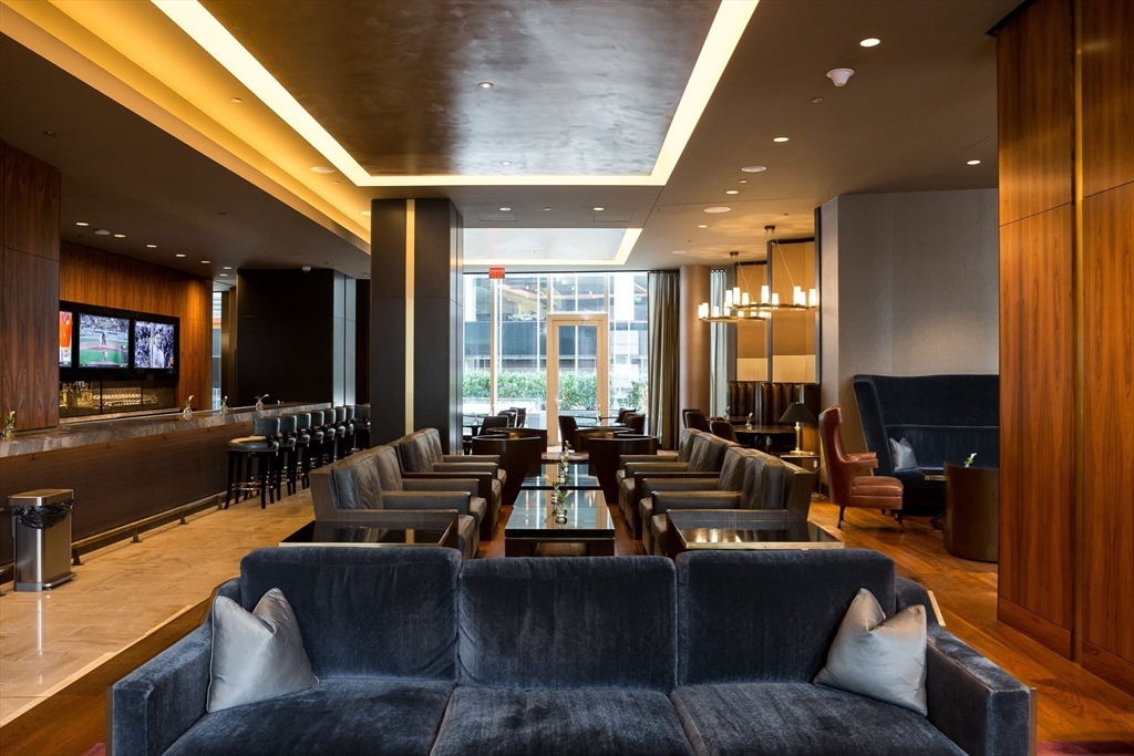 1 Franklin, Downtown